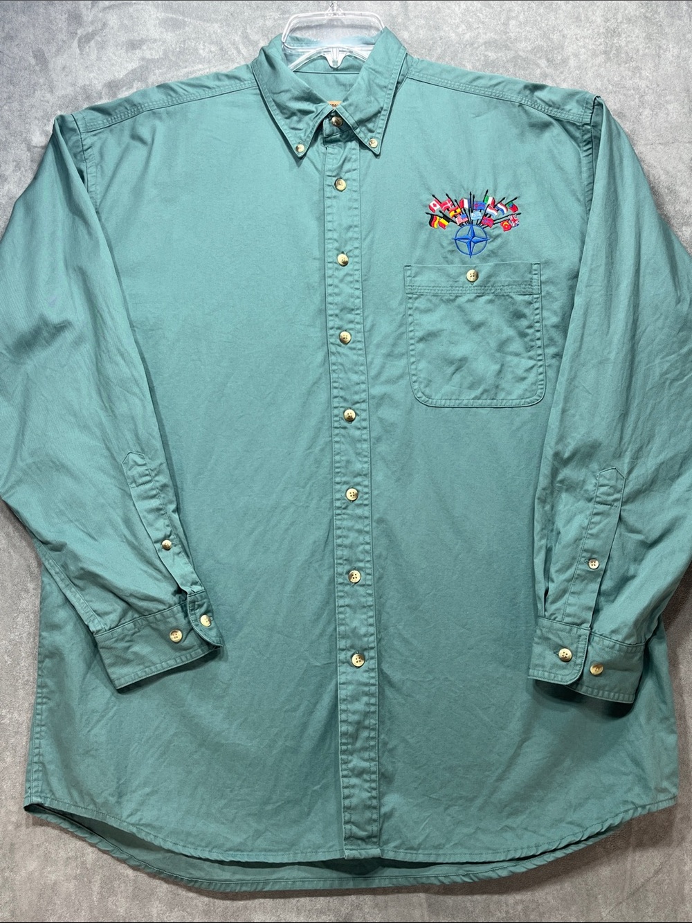 Vintage Gear for Sports NATO Flags Embroidered Button Down Shirt Large